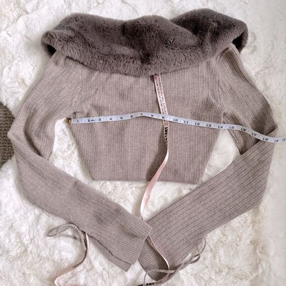 House of CB Fur Trim Knit Cashmere Crop Cardigan S - Camel / Dark Beige - Picture 4 of 5